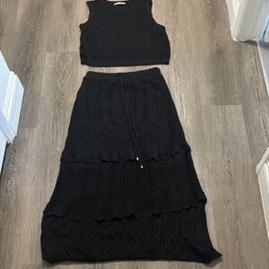 Solitaire Black Knit A-Line Skirt Set